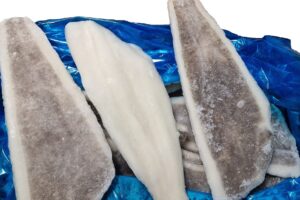 Halibut niebieski (Reinhardtius hippoglossoides) filet z/s IQF 200-400/400-800 25% glaz. 5kg Chiny