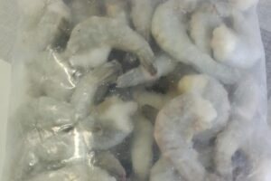 Krewetka biała (Litopenaeus vannamei) easy pell bez głowy z ogonem 16-20 25% glaz.  1kg(10x1kg) Vannamei Wietnam